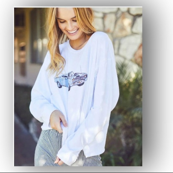 Brandy Melville Tops - Brandy ❤ Melville Camila Motor car show john galt